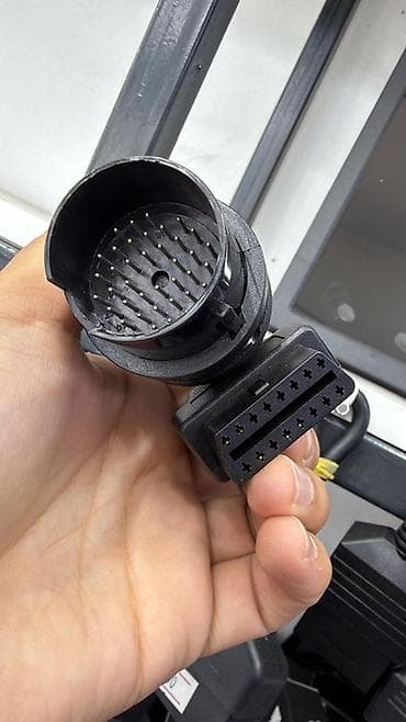 Переходник для диагностики авто: 20-pin BMW (круглый разъём под