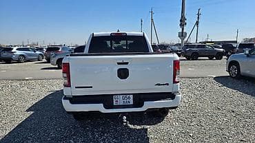Продажа авто: Dodge Ram 1500: 2021 г., 5.7 л, Автомат, Бензин, Пикап — 6