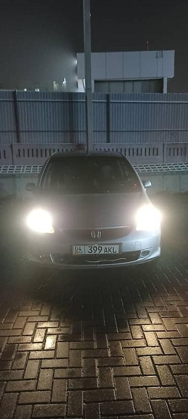 Honda: Honda Jazz: 2003 г., 1.3 л, Автомат, Бензин, Хэтчбэк — 2