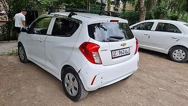 galaxy fit: Chevrolet Spark: 2020 г., 1 л, Автомат, Бензин, Хэтчбэк — 4