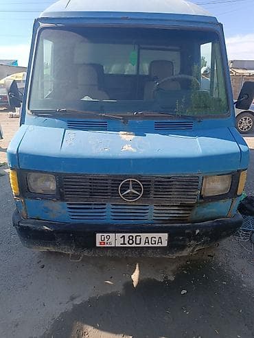 мерседес т 1: Mercedes-Benz T1 (Vario/“буханка”-тип) — синий фургон/микроавтобус — 6