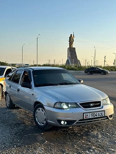 Daewoo Nexia: 2010 г., 1.5 л, Механика, Бензин, Седан at lalafo.kg Daewoo Nexia: 2010 г., 1.5 л, Механика, Бензин, Седан