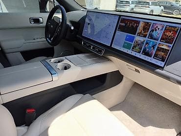 Продажа авто: Lixiang L7: 2024 г., Гибрид, Кроссовер — 6