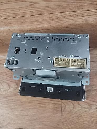 bluetooth kit: Штатная магнитола Hyundai/Kia - Оригинальный головной блок (Hyundai — 4