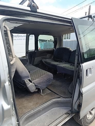 митсубици делика: Mitsubishi Space Gear: 2000 г., 3 л, Автомат, Газ, Минивэн — 7