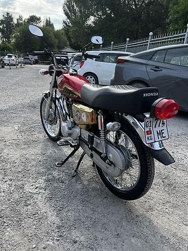 мотоцыкл хонда: Классический мотоцикл Honda, 125 куб. см, Бензин, Взрослый, Б/у — 1