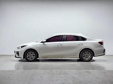 sprinter 2 2: Kia K3: 2021 г., 1.6 л, Автомат, Бензин, Лифтбек — 4