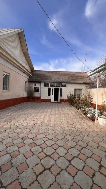 сдаётся комната гост типа чолпонатинская собственник: Хостел «Lodge» — ваш уютный уголок у склонов! Размещение: · Общие — 6