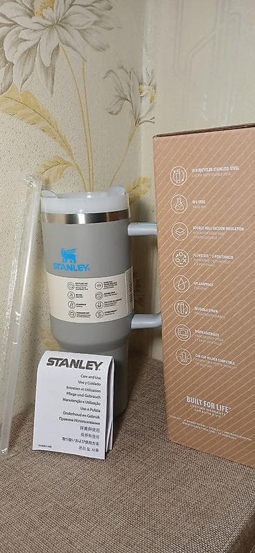 титановая кружка: Продаю совершенно новую, в упаковке термокружки известной формы — 1