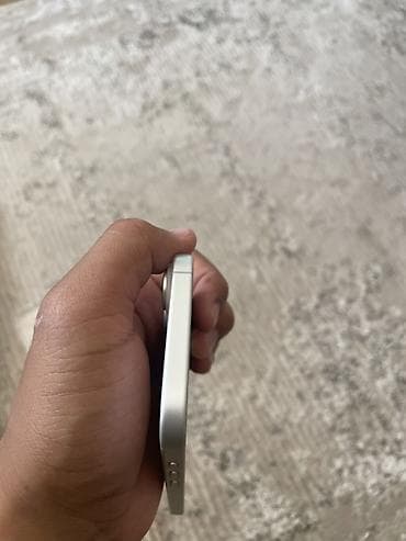 IPhone 16, Колдонулган, 128 ГБ, Ак, Каптама, 90 % — 6