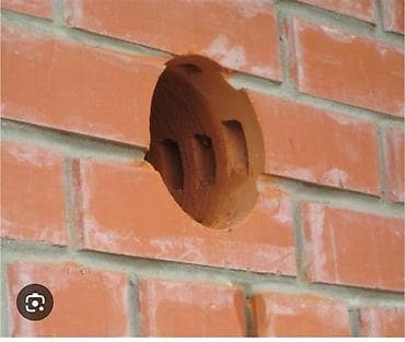 Услуги по строительству и ремонту: Алмазное бурение отверстий в кирпичной кладке - Выполняем круглые — 1
