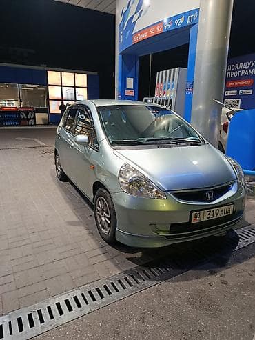 Honda Jazz: 2002 г., 1.4 л, Механика, Бензин, Хэтчбэк — 3