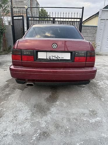 голф пасат: Volkswagen Vento: 1995 г., 1.8 л, Механика, Бензин — 2