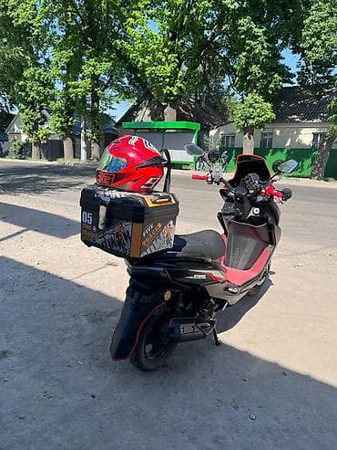 матарист на выезд: Скутер SYMCO (SYC) городской/туринговый шлем в подарок - Кузов — 4