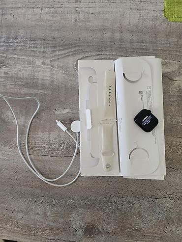 Apple Watch: Apple Watch 10 42mm, корпус чёрный, алюминий. В комплекте: - часы с — 1