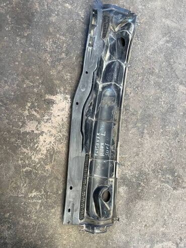 совместимые расходные материалы япония abs пластик: Toyota Fortuner Жабо, Тойота Фортунер накладка под лобовое стекло — 2