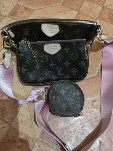 сумка ручной работы из натуральной кожи: Кожаные сумки набор по 1000 сом, другие по 500с. ремни для сумок по — 1