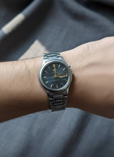 часы заря 17 камней позолоченные цена: Классические часы часы, Orient, Япония, Водонепроницаемые, Унисекс, Б/у — 1