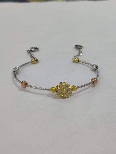 Серебряный браслет 925 с напылением жёлтое золото Дизайн под Ванклиф at lalafo.kg Серебряный браслет 925 с напылением жёлтое золото Дизайн под Ванклиф