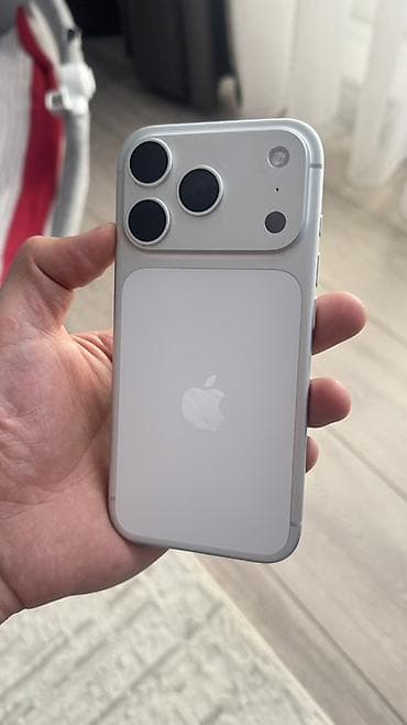 хс макс: IPhone 17 Pro, White Titanium — 8