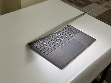 видио игры: Ультрабук, Intel Core i5 — 5