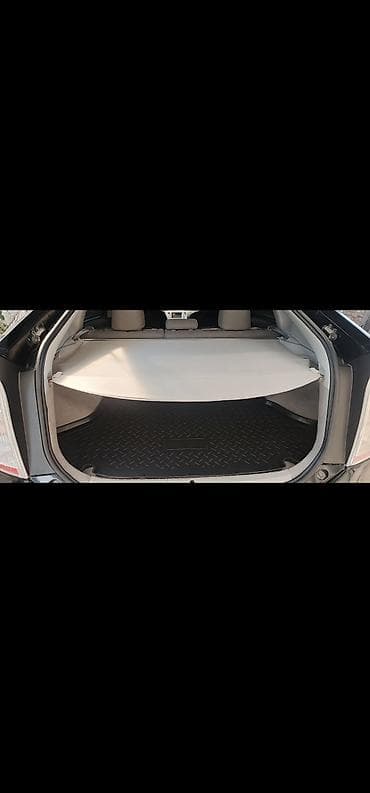 Toyota Prius: 2015 г., Автомат, Гибрид, Лифтбек — 5