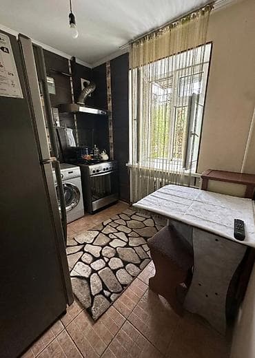 Кыймылсыз мүлк: 2 бөлмө, Кыймылсыз мүлк агенттиги, Чогуу жашоосу жок, Толугу менен эмереги бар — 4