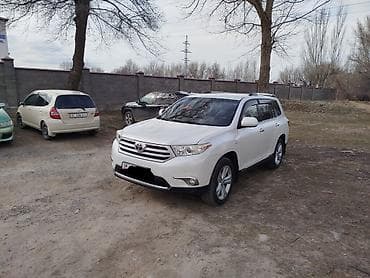 Toyota Highlander: 2012 г., 3.5 л, Автомат, Бензин, Кроссовер