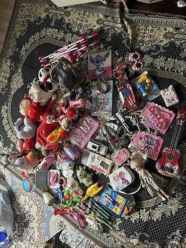 игрушка для девочки: Арасында жаны оюнчуктар да бар. Большой набор детских игрушек и — 3