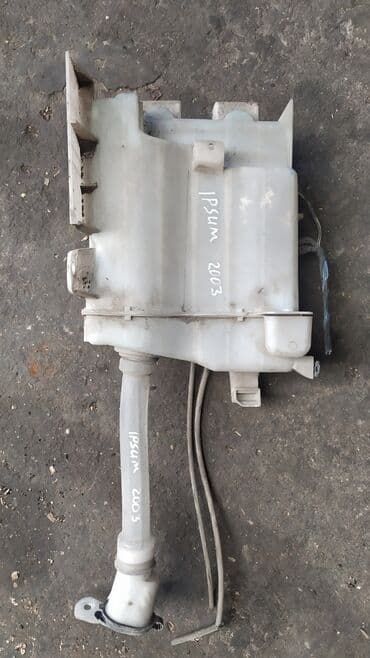 стенд для чистки дизельных форсунок: Toyota Ipsum бачок омывательный, Тойота Ипсум бачок омывательный — 1