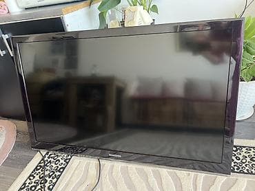 switch lite: Телевизор Samsung, диагональ экрана примерно 130 Плоская панель с — 1