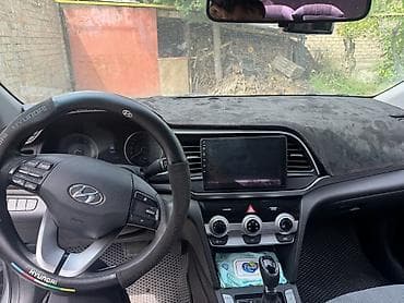 Унаа сатуу: Hyundai Avante: 2019 г., 1.6 л, Автомат, Газ — 4