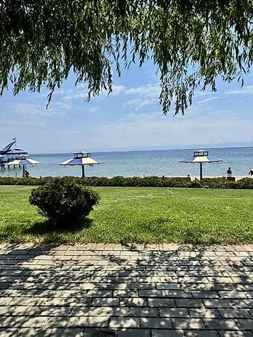 2 х комнатная квартира в пансионата Карвен Ысык куль Сдаётся на