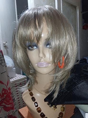 головные уборы: ПАРИКИ И НАКЛАДКИ НА ВОЛОСЫ - Разные стили: прямые с челкой — 6