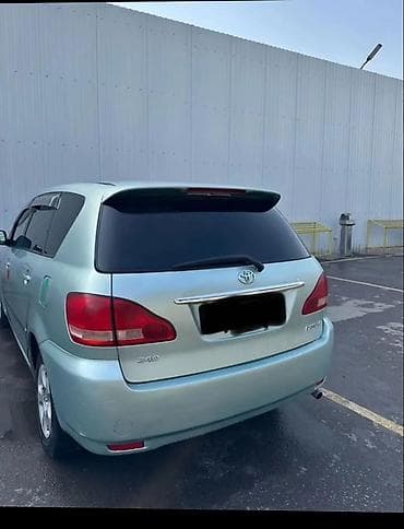 transporter multivan: Toyota Ipsum: 2002 г., 2 л, Автомат, Бензин, Минивэн — 1