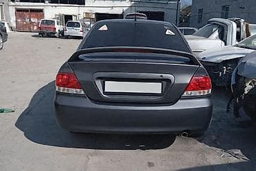 lada 2105: Mitsubishi Lancer: 2004 г., 1.6 л, Автомат, Бензин, Седан — 3