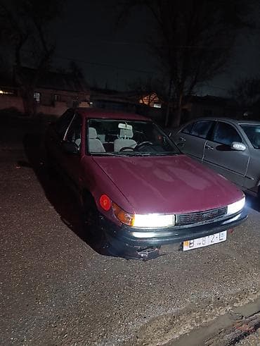 fit 2004: Mitsubishi Lancer: 1991 г., 1.5 л, Механика, Бензин, Хэтчбэк — 2