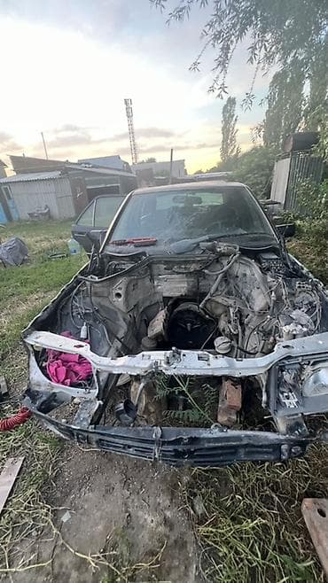 крыло переднее мерседес w210: Mercedes-Benz W124: 1992 г., Седан — 5