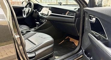 tesla pi: Kia Niro: 2021 г., 1.6 л, Робот, Гибрид, Кроссовер — 7