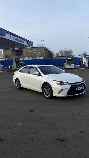 rf 2: Toyota Camry: 2016 г., 2.5 л, Гибрид, Седан — 7