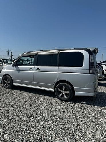 каробка на степ: Honda Stepwgn: 2003 г., 2 л, Минивэн — 6