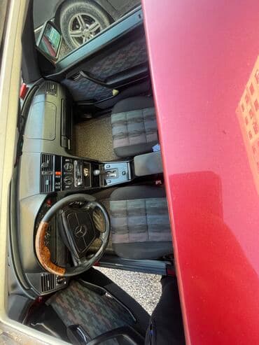 мерсадес: Mercedes-Benz C-Class: 1995 г., 1.8 л, Автомат, Бензиновая, Седан — 6