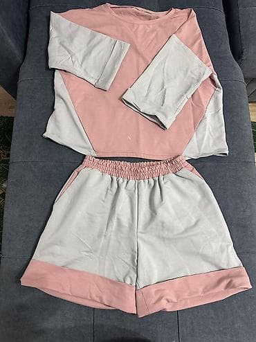 бекер кийим: Отдам вещи бесплатно. Размер 52-54. Подойдёт на бёдра 110-115 — 3