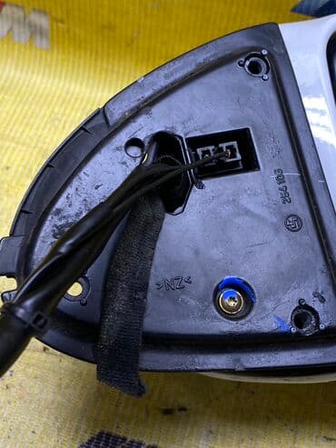 белые зимние сапоги: Боковое правое Зеркало Mercedes-Benz Оригинал — 2