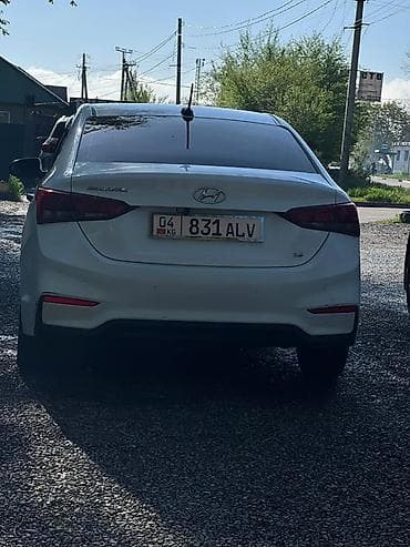 моторы гольф 4: Hyundai Solaris: 2019 г., 1.6 л, Автомат, Газ, Седан — 4