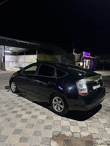 Toyota Prius: 2005 г., 1.5 л, Вариатор, Гибрид — 6