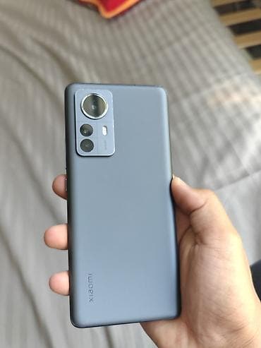 poco 7x: Xiaomi, 12 Pro, Б/у, 256 ГБ, цвет - Черный, 2 SIM — 1