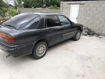 кия ceed: Mitsubishi Galant: 1989 г., 2 л, Механика, Бензин, Седан — 6