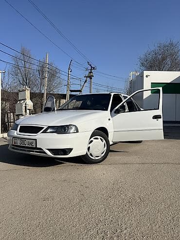 toyota mark 1: Daewoo Nexia: 2012 г., 1.5 л, Механика, Бензин, Седан — 2