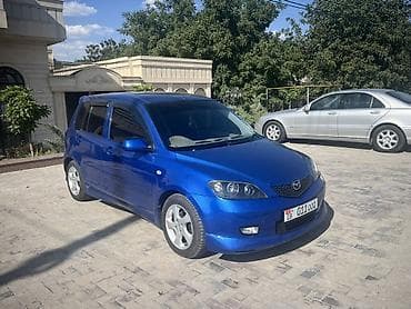 Mazda Demio: 2003 г., 1.5 л, Автомат, Бензин, Хэтчбэк — 2